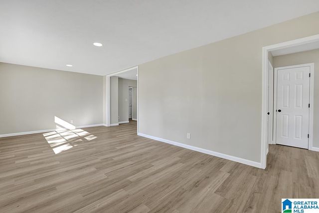 703 OLGA ANN DRIVE, Weaver, AL 36277