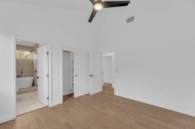 506 South Park DR 1, Austin, TX 78704