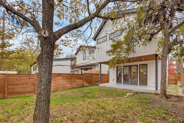506 South Park DR 1, Austin, TX 78704