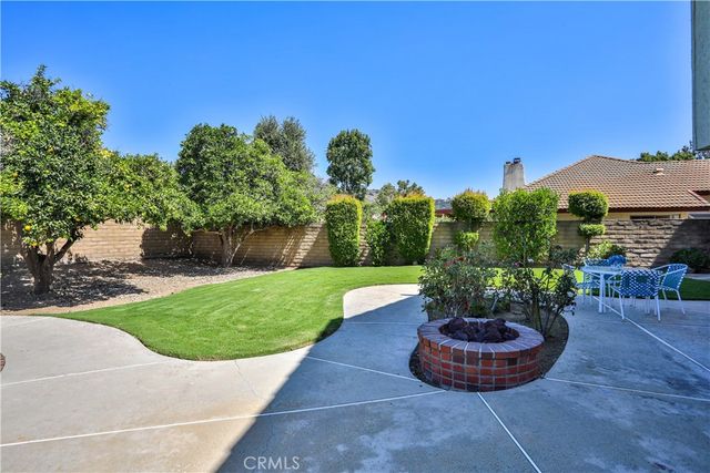 2009 VINEWOOD Street, La Verne, CA 91750