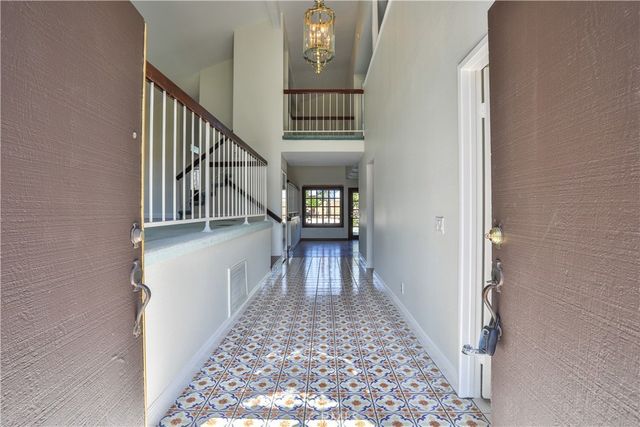 2009 VINEWOOD Street, La Verne, CA 91750