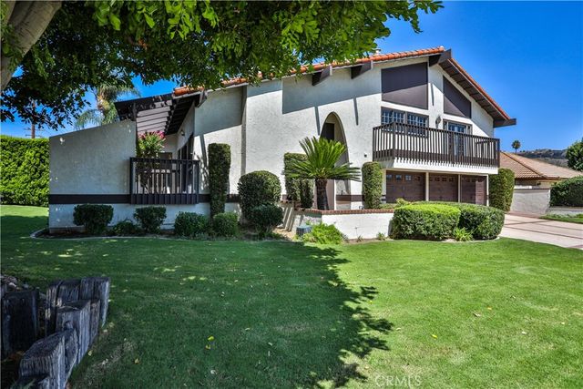 2009 VINEWOOD Street, La Verne, CA 91750