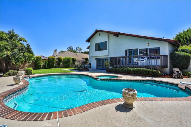 2009 VINEWOOD Street, La Verne, CA 91750