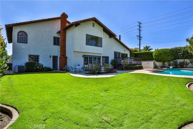 2009 VINEWOOD Street, La Verne, CA 91750