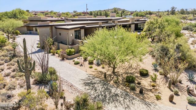 37021 N HOLIDAY Lane, Carefree, AZ 85377