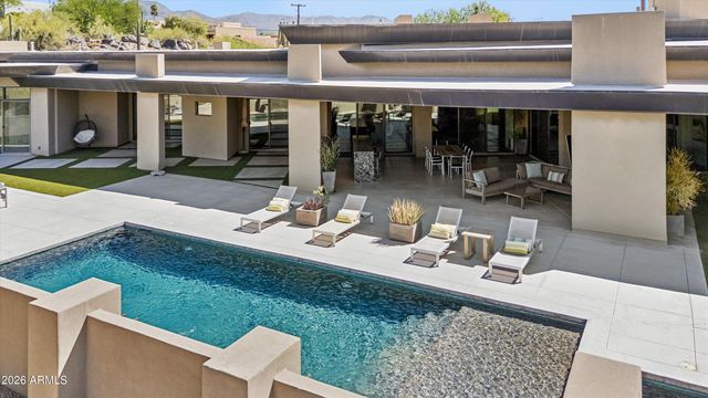 37021 N HOLIDAY Lane, Carefree, AZ 85377