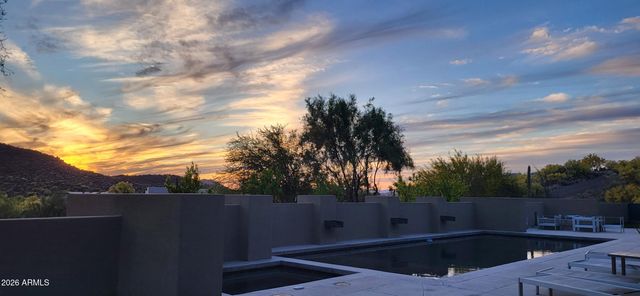 37021 N HOLIDAY Lane, Carefree, AZ 85377