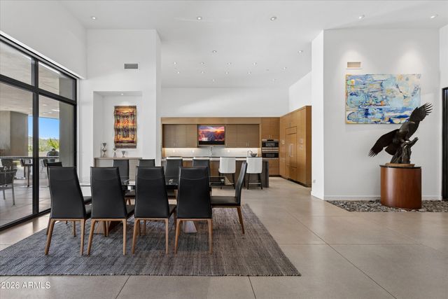 37021 N HOLIDAY Lane, Carefree, AZ 85377