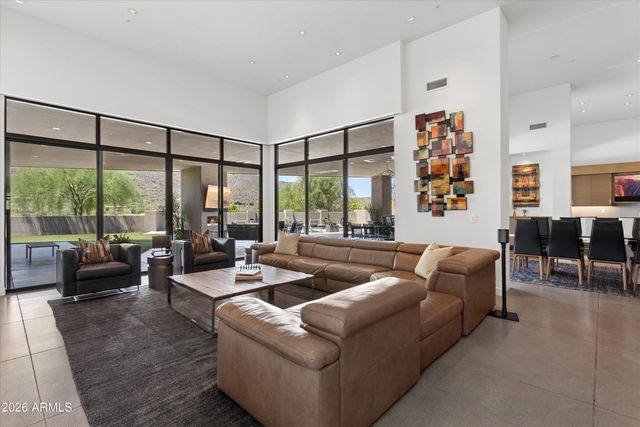 37021 N HOLIDAY Lane, Carefree, AZ 85377