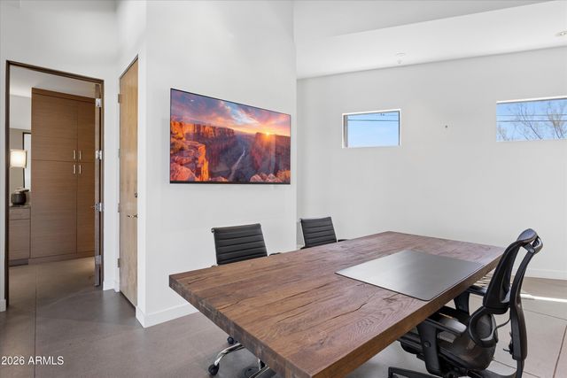 37021 N HOLIDAY Lane, Carefree, AZ 85377
