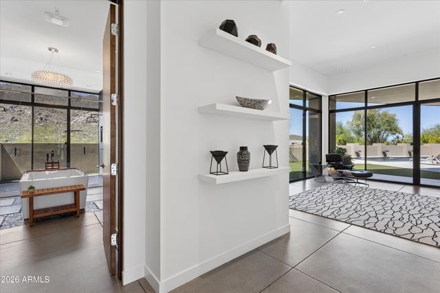 37021 N HOLIDAY Lane, Carefree, AZ 85377