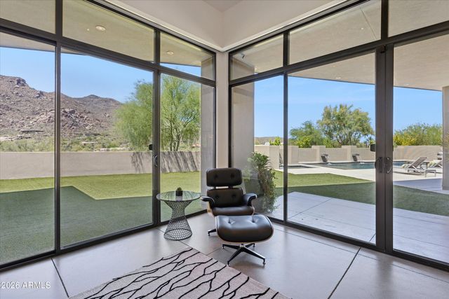 37021 N HOLIDAY Lane, Carefree, AZ 85377