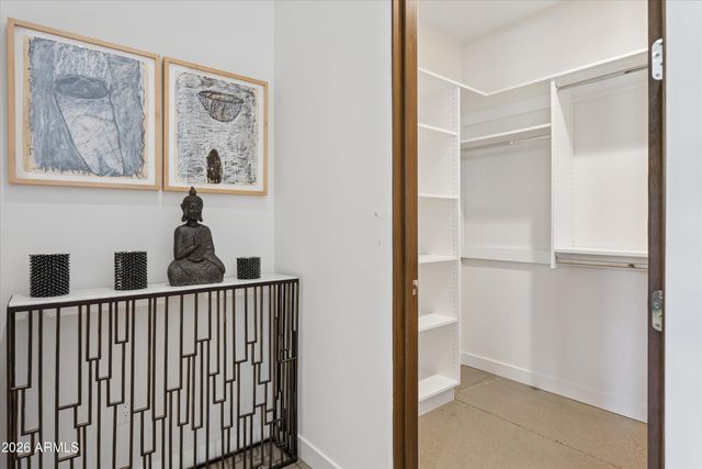 37021 N HOLIDAY Lane, Carefree, AZ 85377