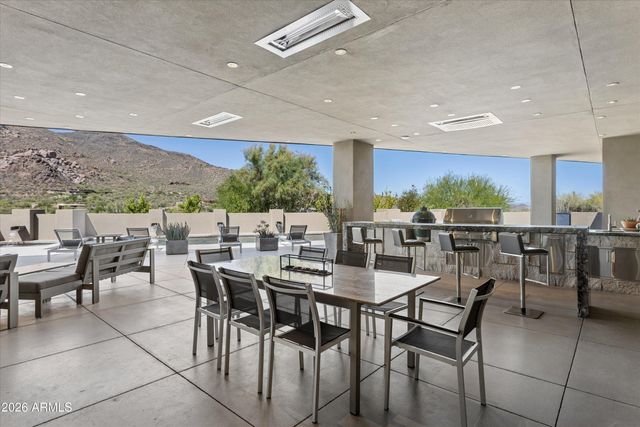 37021 N HOLIDAY Lane, Carefree, AZ 85377