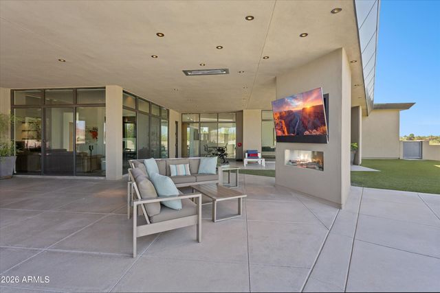 37021 N HOLIDAY Lane, Carefree, AZ 85377