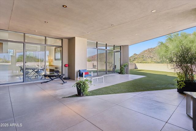 37021 N HOLIDAY Lane, Carefree, AZ 85377