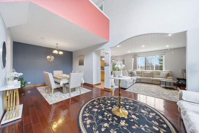 2021 CYPRESS Court, Glendale Heights, IL 60139