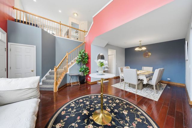 2021 CYPRESS Court, Glendale Heights, IL 60139