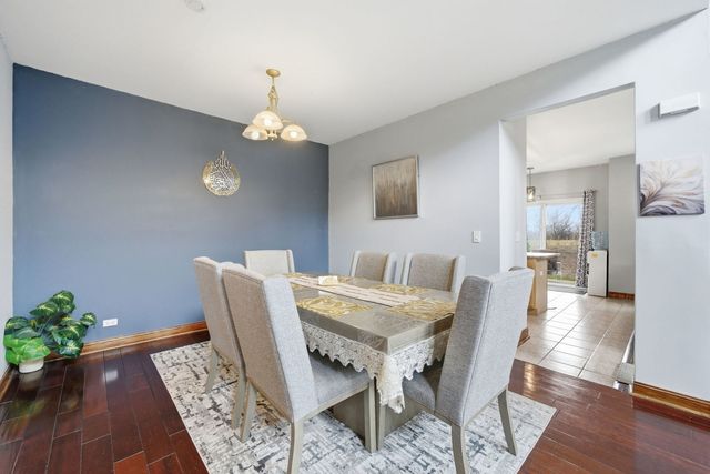 2021 CYPRESS Court, Glendale Heights, IL 60139