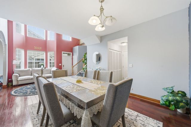 2021 CYPRESS Court, Glendale Heights, IL 60139