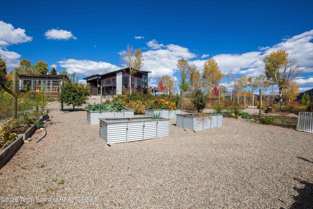 399 GRANITE RIDGE, Alpine, WY 83128 photo 57