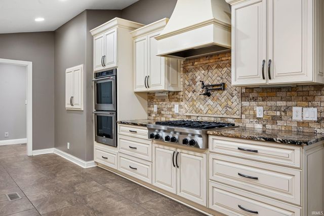 1800 E 430 S Road, Lafayette, IN 47909