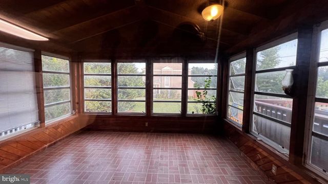 44 RUNNING BROOKE DR, Baltimore, MD 21244