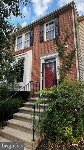 44 RUNNING BROOKE DR, Baltimore, MD 21244