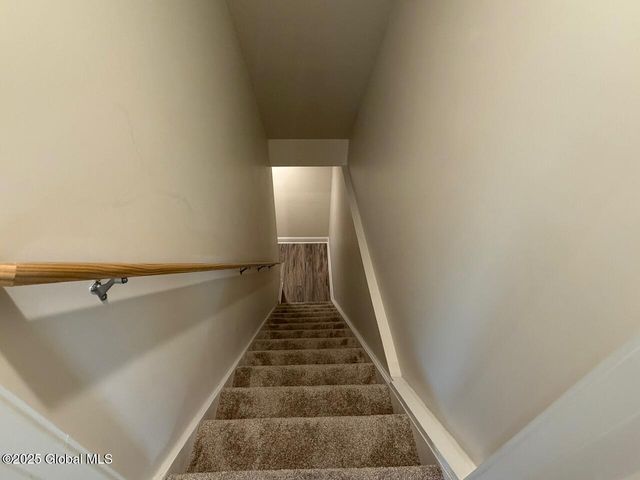 87 Cornerstone Drive, Ballston, NY 12020