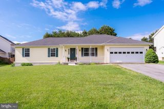 308 SENSENY GLEN DR, Winchester, VA 22602
