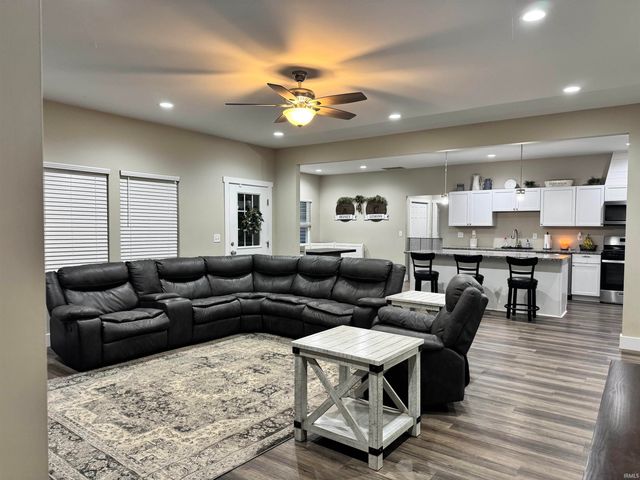 1709 Riley Court, Spencer, IN 47460