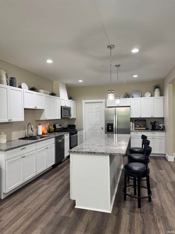 1709 Riley Court, Spencer, IN 47460