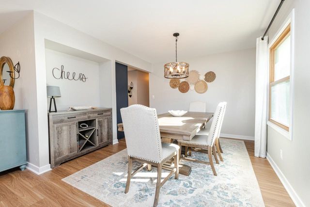 2109 Melody LANE, Waukesha, WI 53186