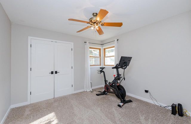 2109 Melody LANE, Waukesha, WI 53186