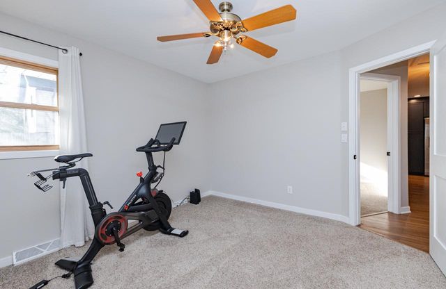 2109 Melody LANE, Waukesha, WI 53186