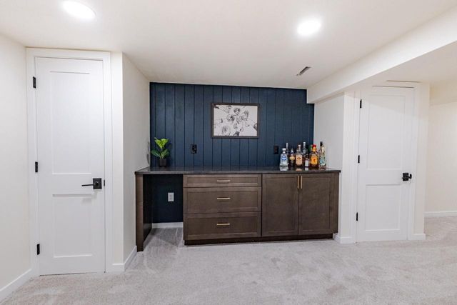 2109 Melody LANE, Waukesha, WI 53186