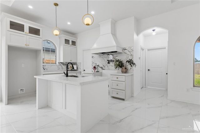 5000 Duke Avenue, Mcallen, TX 78504