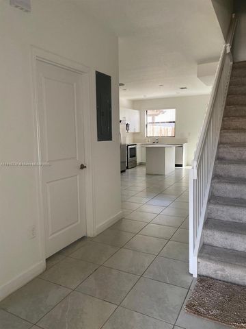 12914 SW 232nd Ln 12914, Homestead, FL 33032