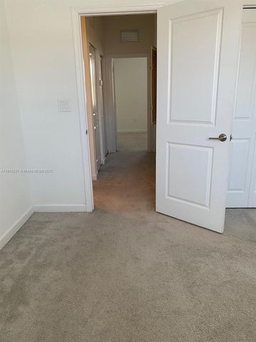 12914 SW 232nd Ln 12914, Homestead, FL 33032