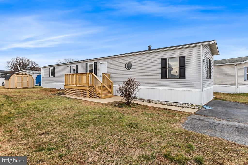 1211 DONNA MARIE WAY, Bear, DE 19701