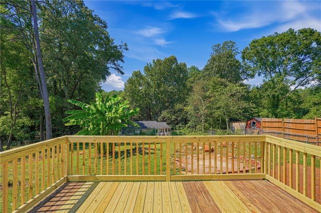 5265 Corinth Circle, Stone Mountain, GA 30087