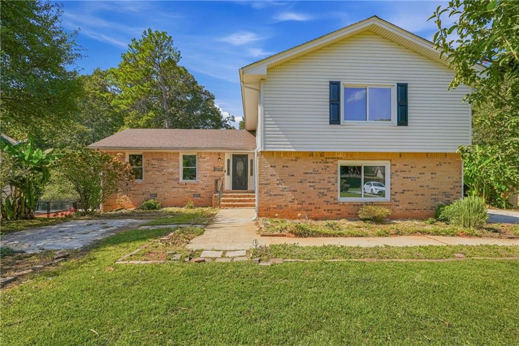 5265 Corinth Circle, Stone Mountain, GA 30087