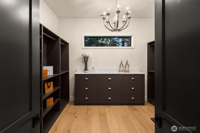 16626 SE 27th, Bellevue, WA 98008
