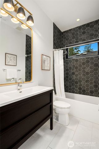 16626 SE 27th, Bellevue, WA 98008
