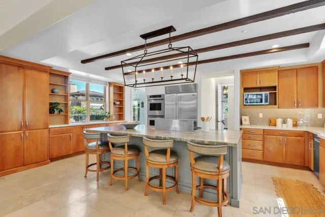 518 Sheffield, Cardiff, CA 92007