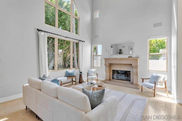 518 Sheffield, Cardiff, CA 92007