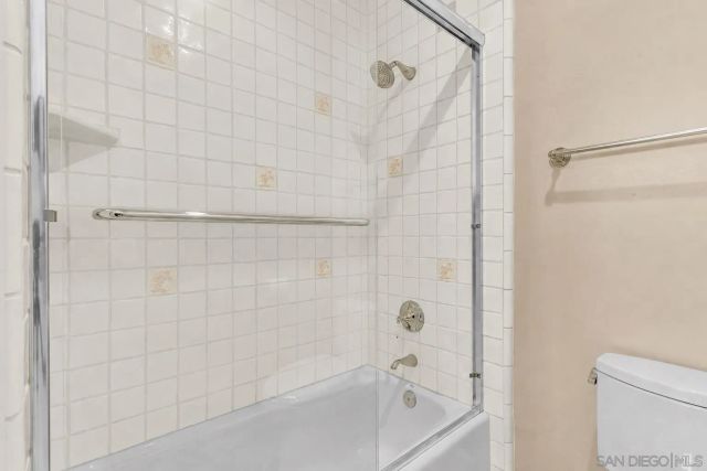 518 Sheffield, Cardiff, CA 92007