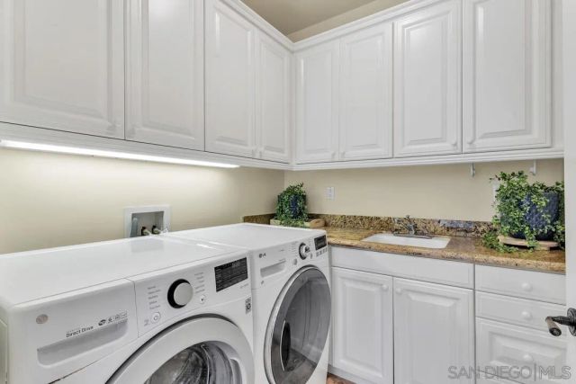 518 Sheffield, Cardiff, CA 92007