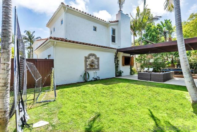 518 Sheffield, Cardiff, CA 92007