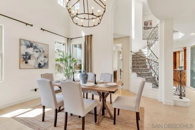 518 Sheffield, Cardiff, CA 92007